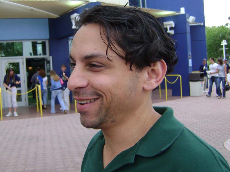 20100428_comancoatraysgame009